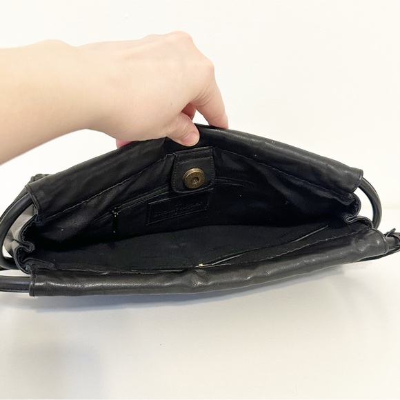 Etienne Aigner Vintage Black Woven Leather Shoulder Bag - Picture 6 of 7